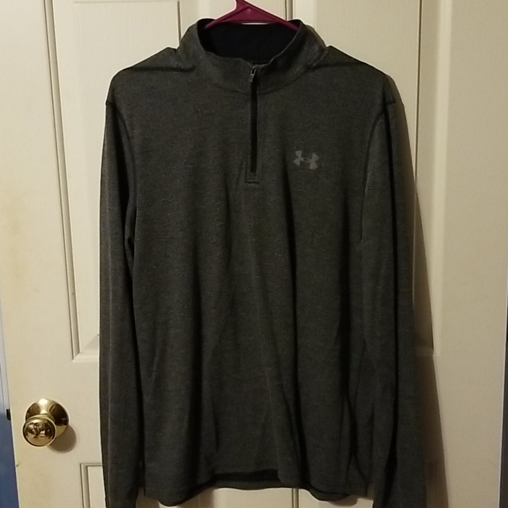 Under Armour 1/4 Zip Size Medium
